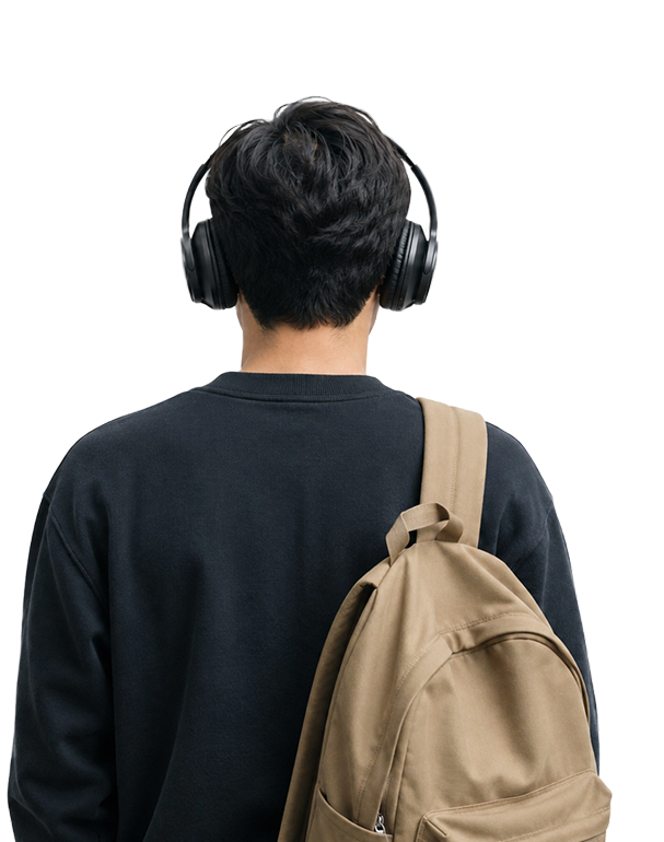 Seseorang melangkah maju, membawa tas ransel — merepresentasikan perjalanan melampaui batas diri.